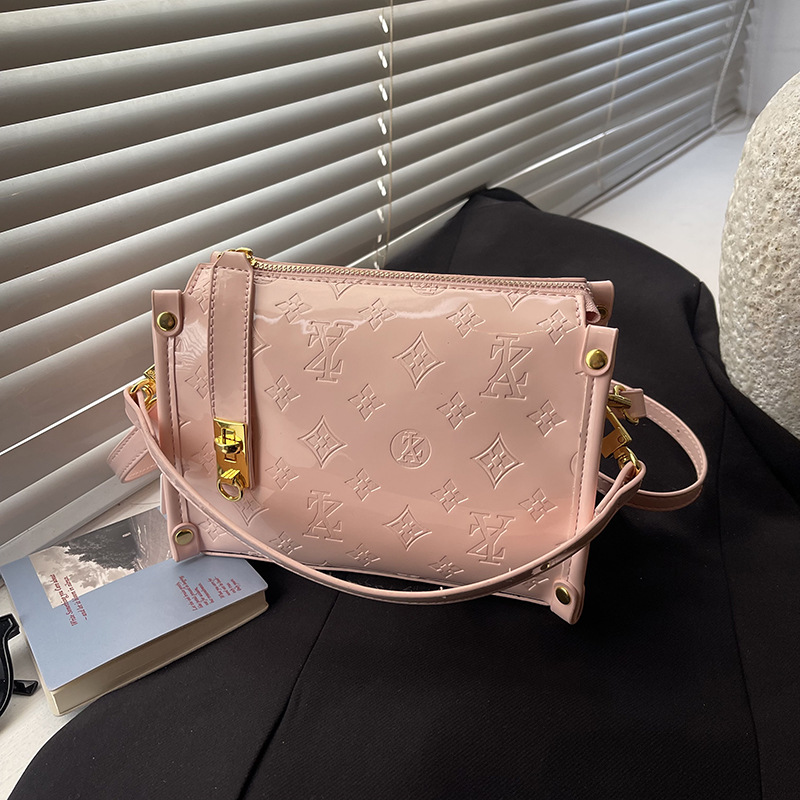 Classic Design Collection 2026 - Women Bags Collection ulasan dan harga