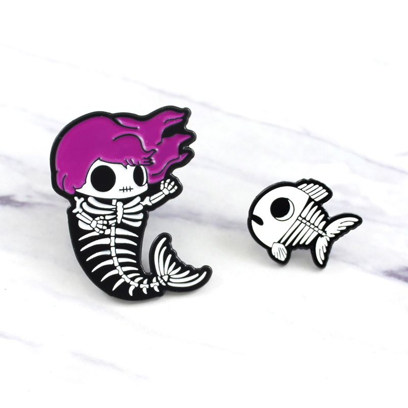 Happy Halloween Enamel Pin Tri - Women Bags Jeans ulasan dan harga