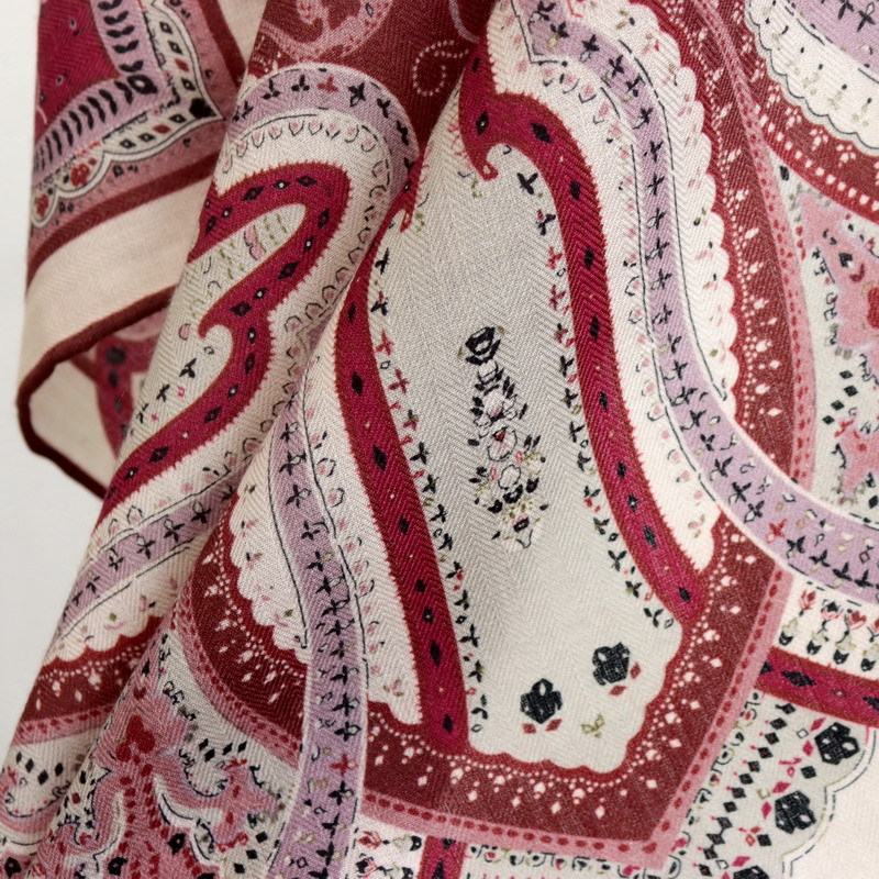 Paisley Small Neck Scarf 65CM  - Women Bags Handmade ulasan dan harga